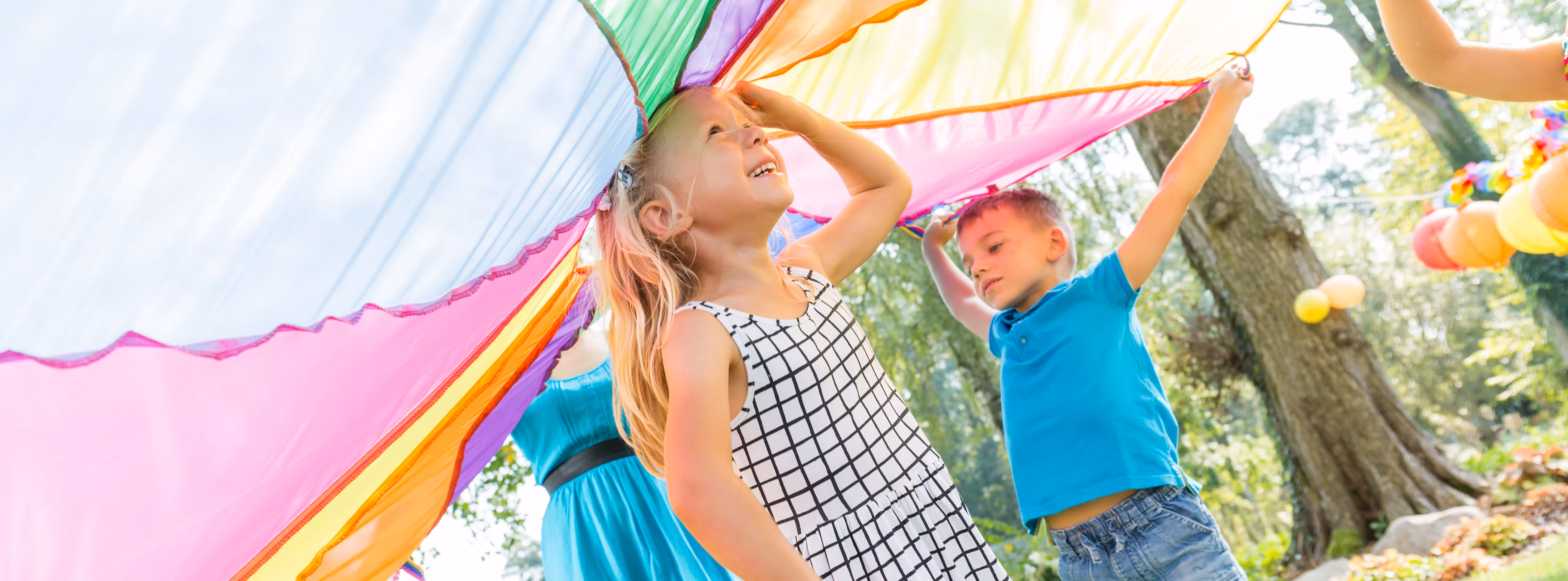 Βάπτιση - DJ για βάπτιση - Clown animateur βάπτισης